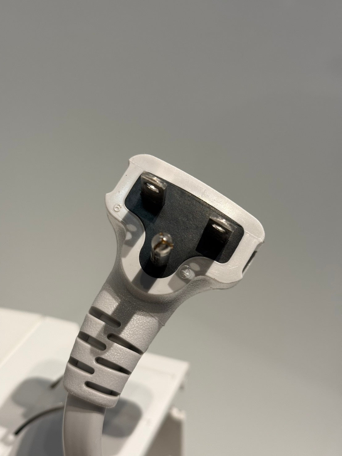 331 MITSUBISHI霧ヶ峰 2018年製 16~18畳用