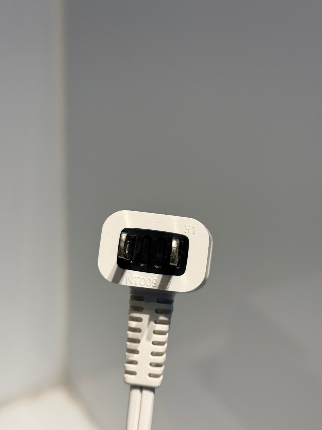 332 TOSHIBA 2019年製 8~10畳用