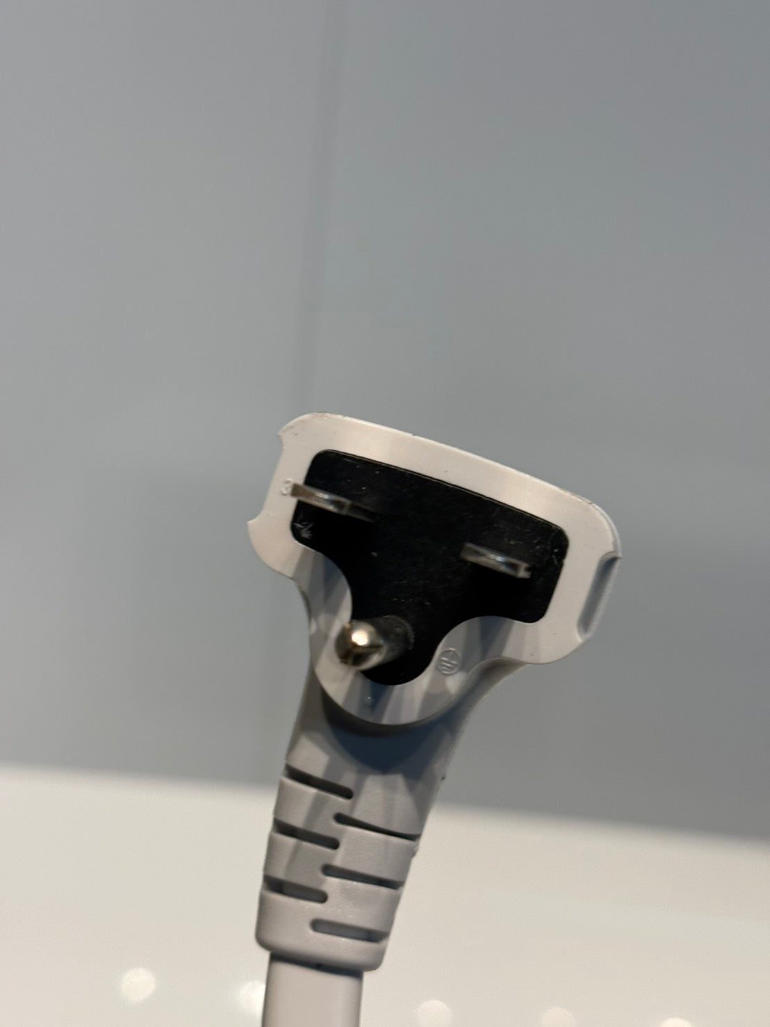 344 MITSUBISHI霧ヶ峰 2022年製 16~18畳用