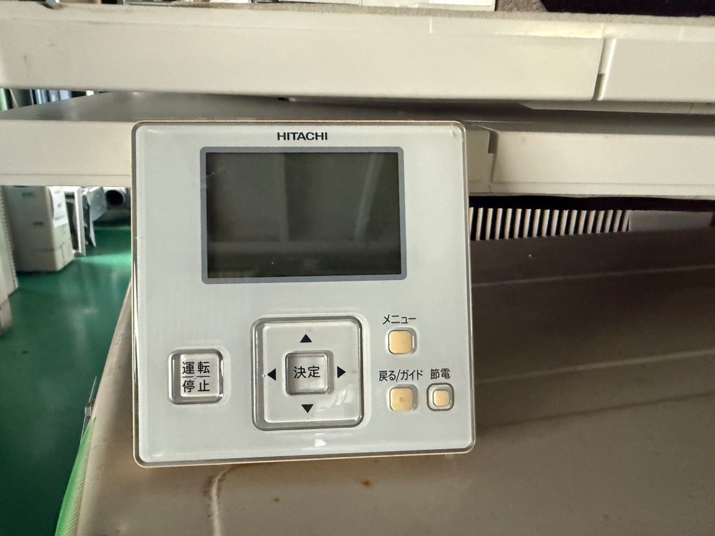B HITACHI 天カセエアコン 2017年製 4馬力