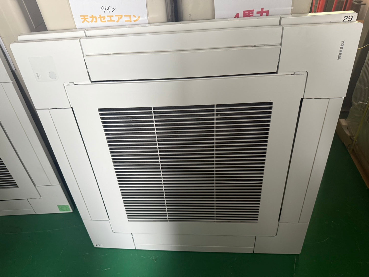 D TOSHIBA 3馬力天カセツイン 2023年製