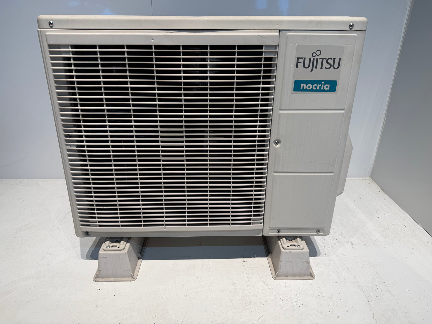 139　FUJITSU　2018年製　6～8畳用