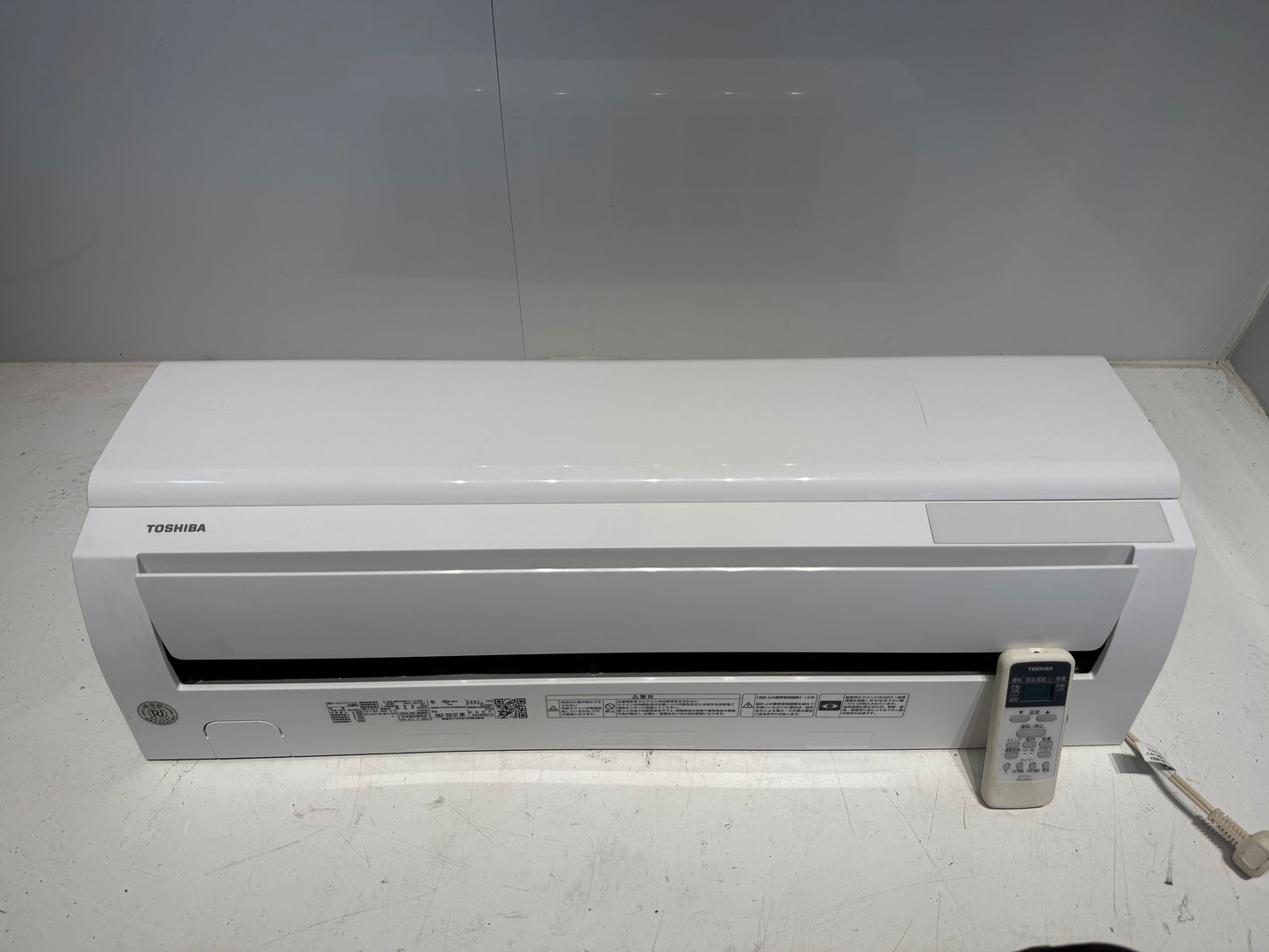 208　TOSHIBA