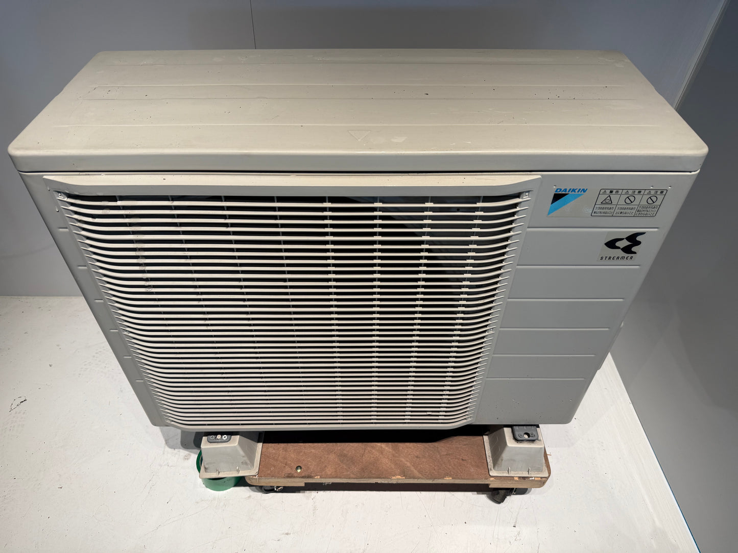 216　DAIKIN