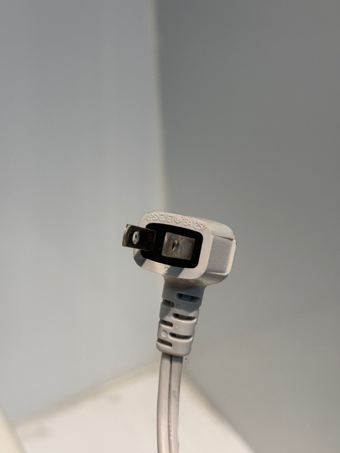 249　MITSUBISHI霧ヶ峰　2017年製　8～10畳用