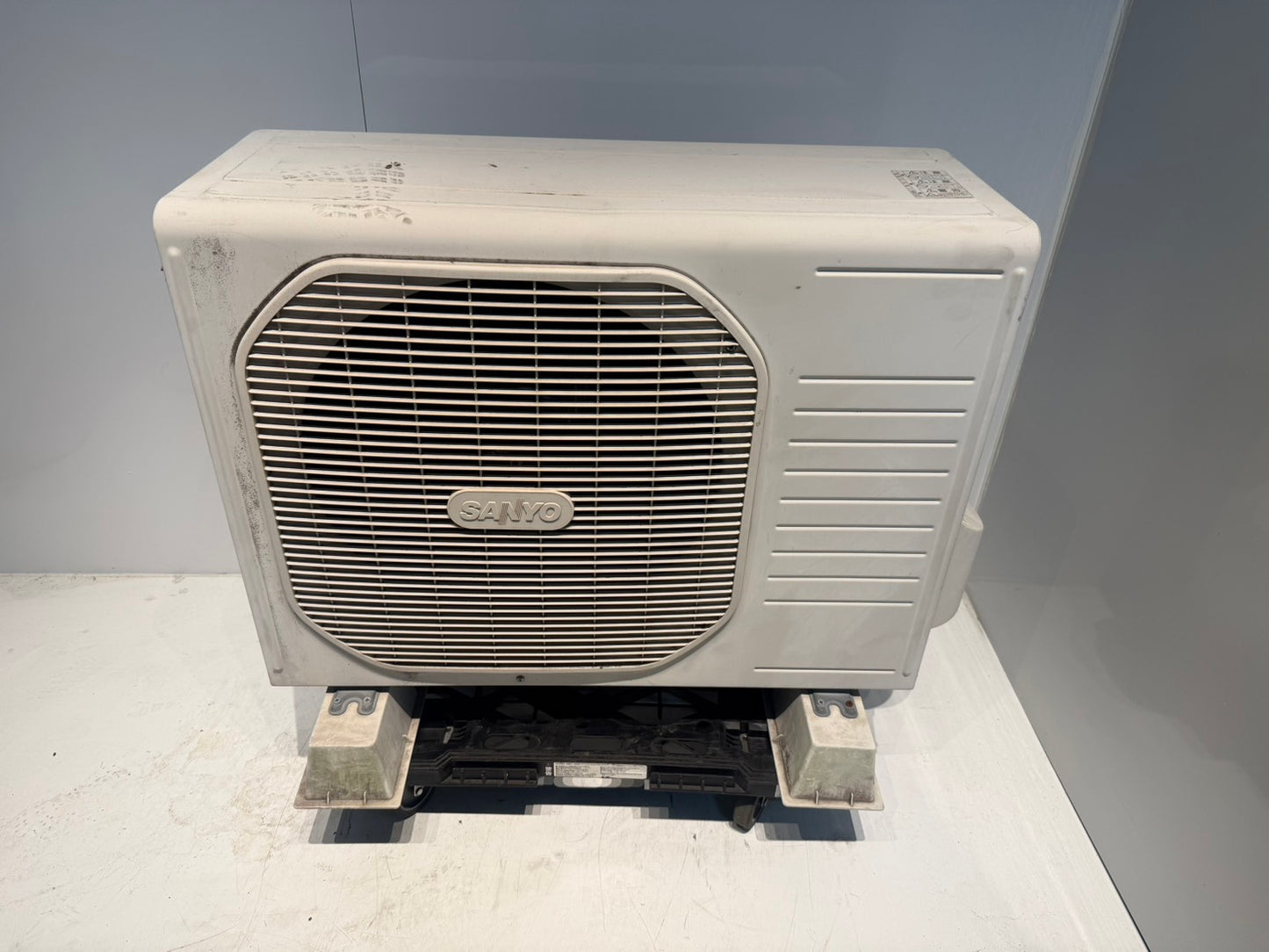 263　SANYO　2009年製　8～10畳用