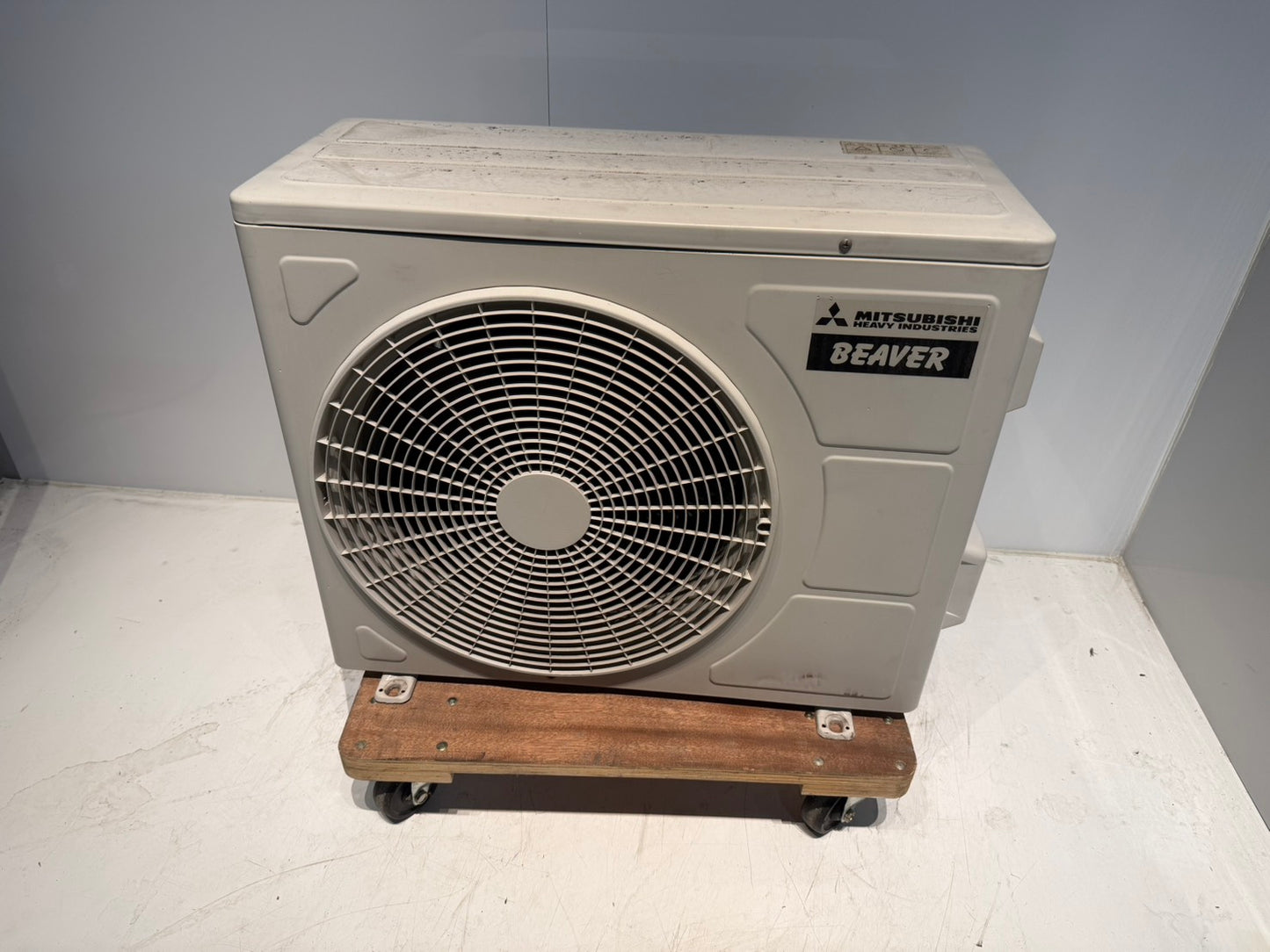 314　MITSUBISHI　BEAVER　2020年製　8～10畳用