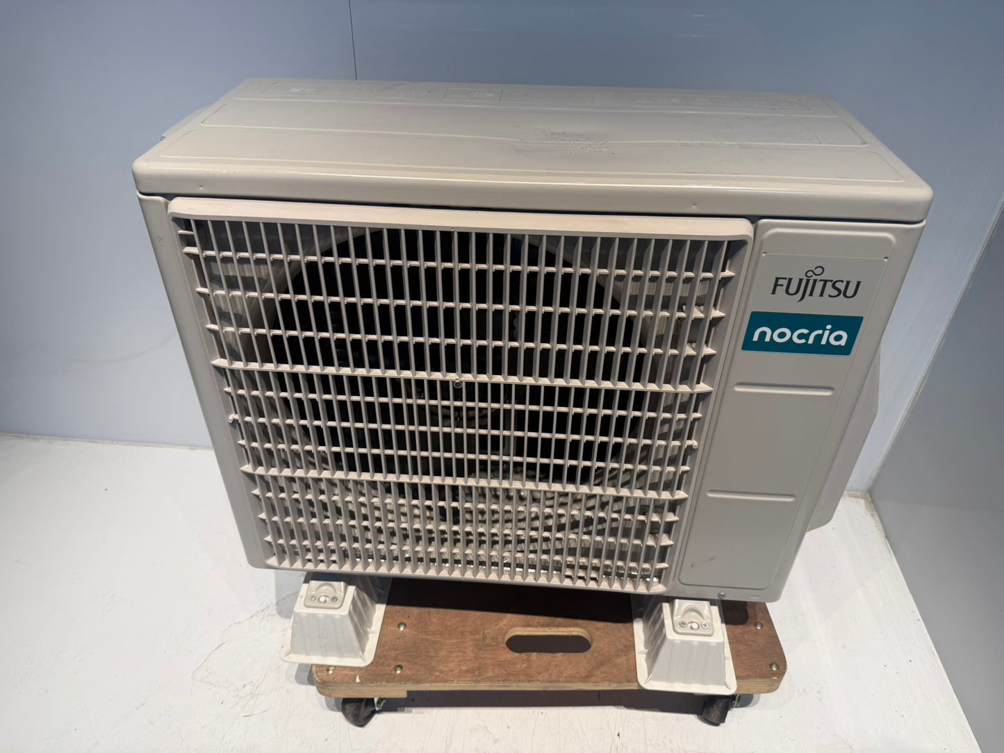 337　FUJITSU　2024年製　6～8畳用