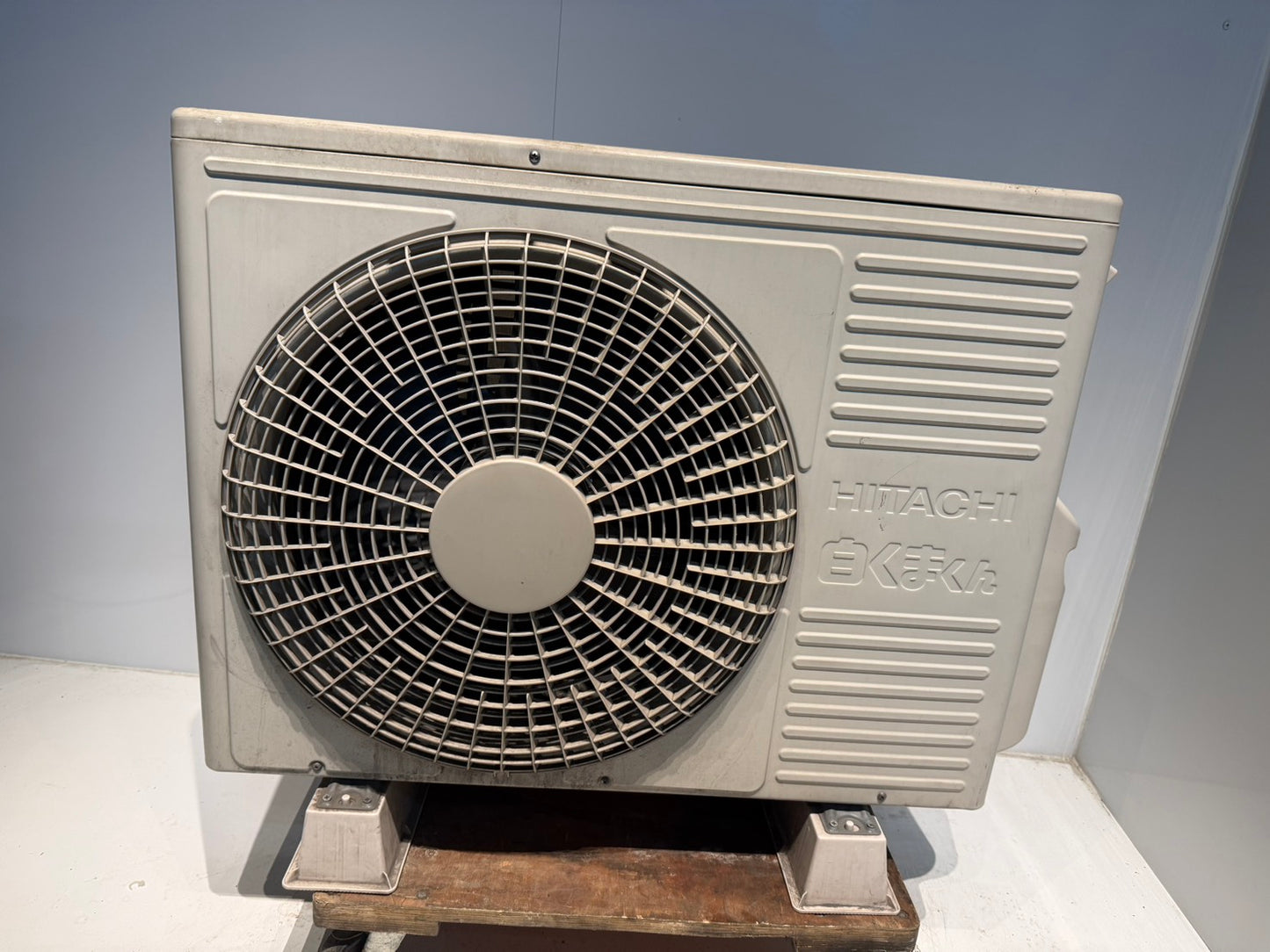 350　HITACHI　2018年製　14～16畳用