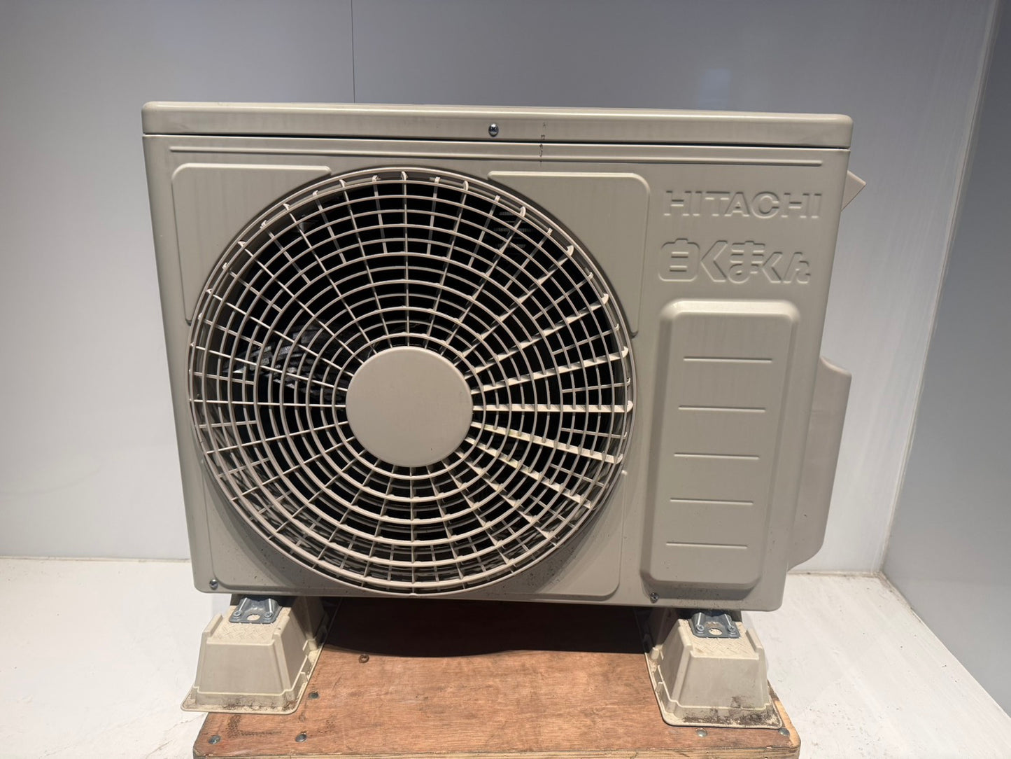 352　HITACHI　2023年製　10～12畳用