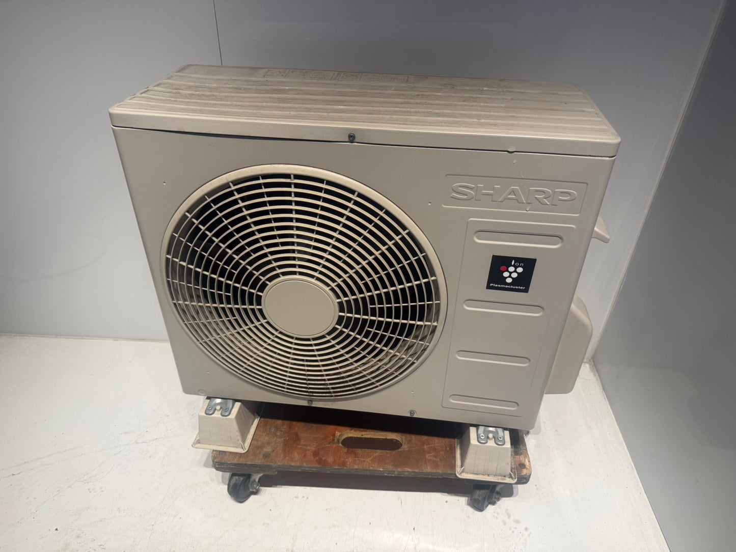 375　SHARP　2022年製　8～10畳用