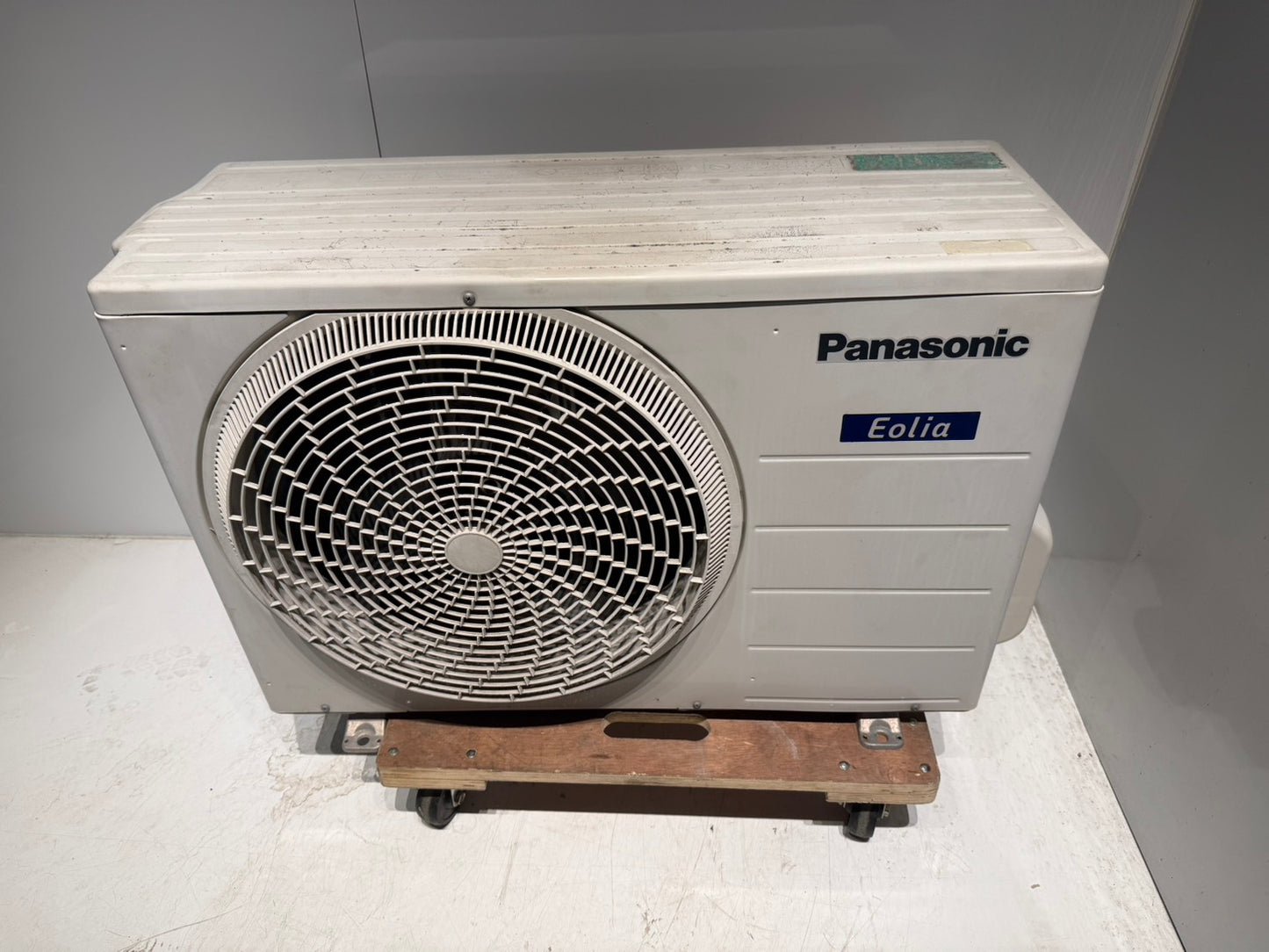 424　Panasonic　2019年製　14～16畳用