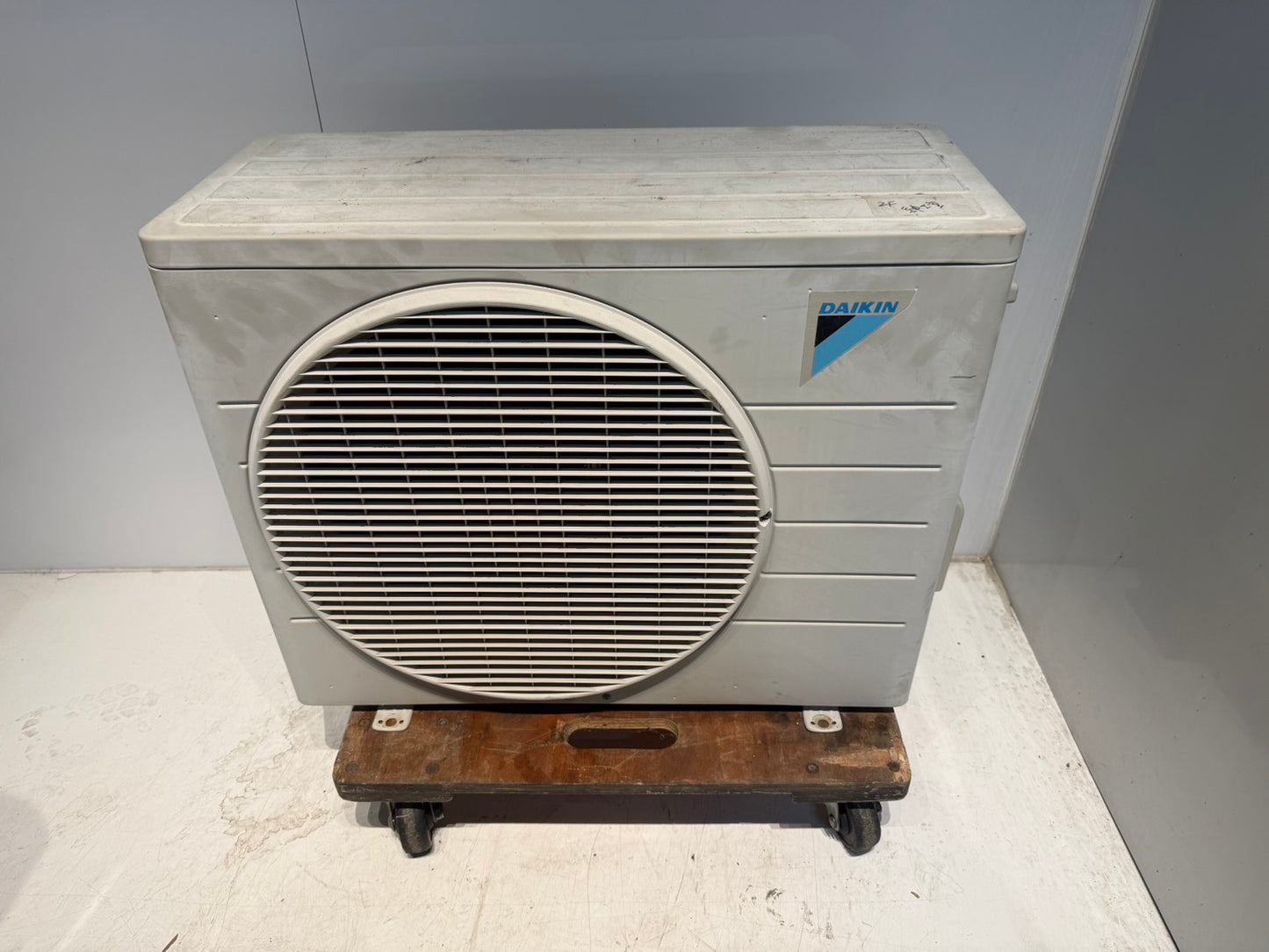 431　DAIKIN　2022年製　6～8畳用