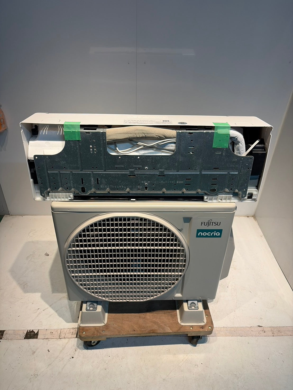 598　FUJITSU　2020年製　10～12畳用　AS-B28K-W