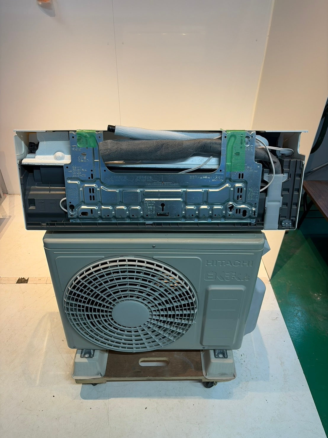 600　HITACHI　2021年製　6～8畳用　RAS-DM22LE9