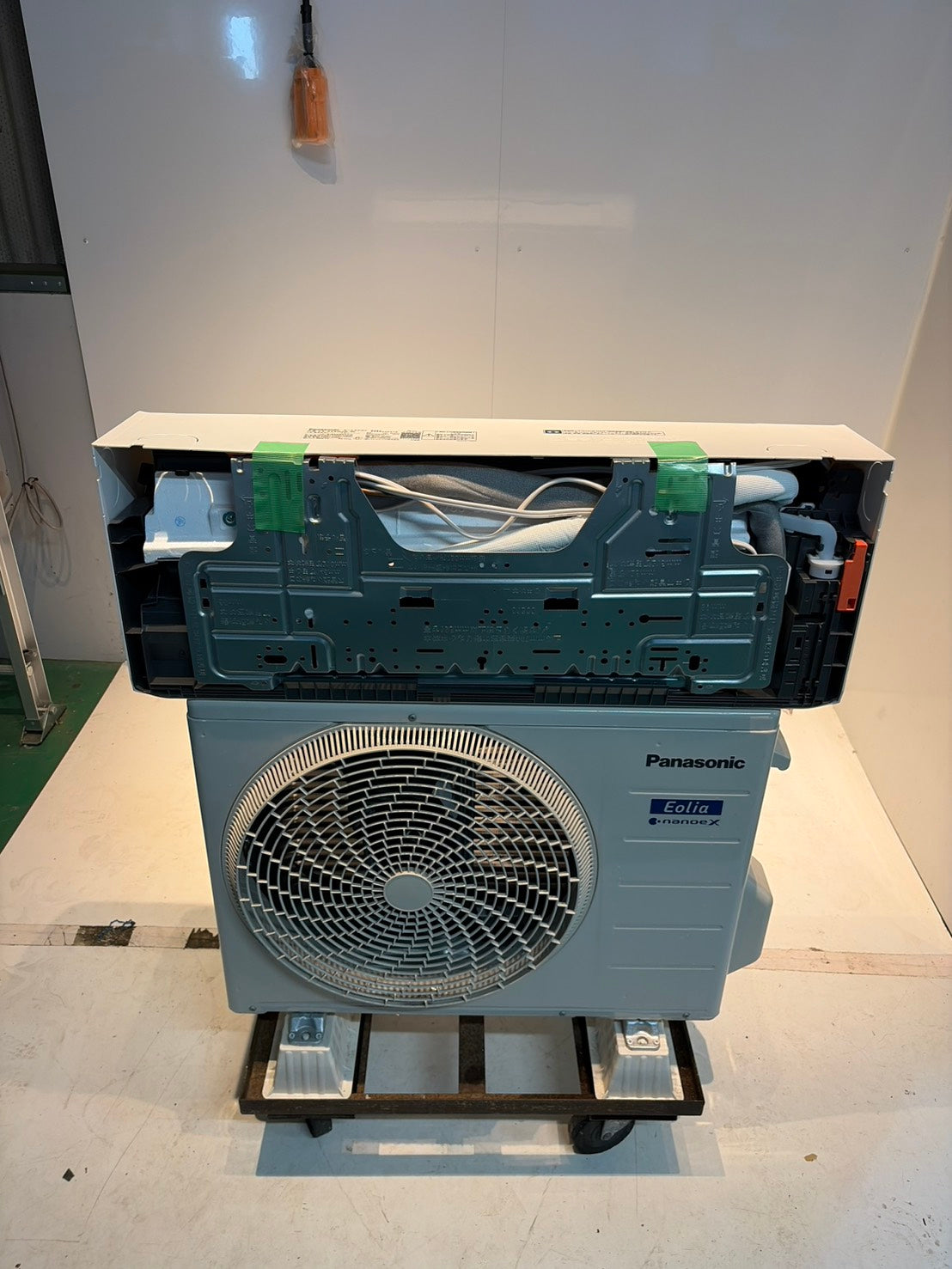 601　Panasonic　2025年製　6～8畳用　CS-225DJR　スマホ操作可　ほぼ未使用