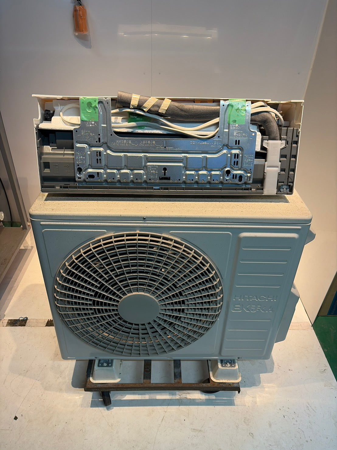 602　HITACHI　2022年製　16～18畳用　RAS-D56M2BK
