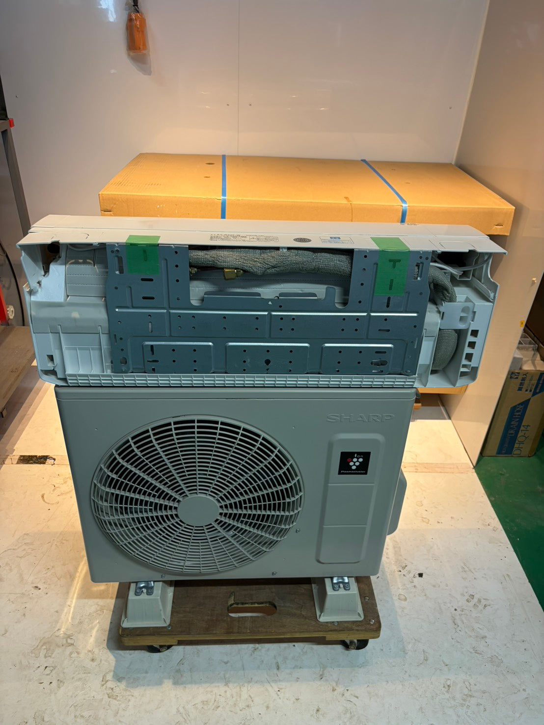 610　SHARP　2024年製　6～8畳用　AY-R22F　お掃除機能付きエアコン　超美品！　R-F シリーズ
