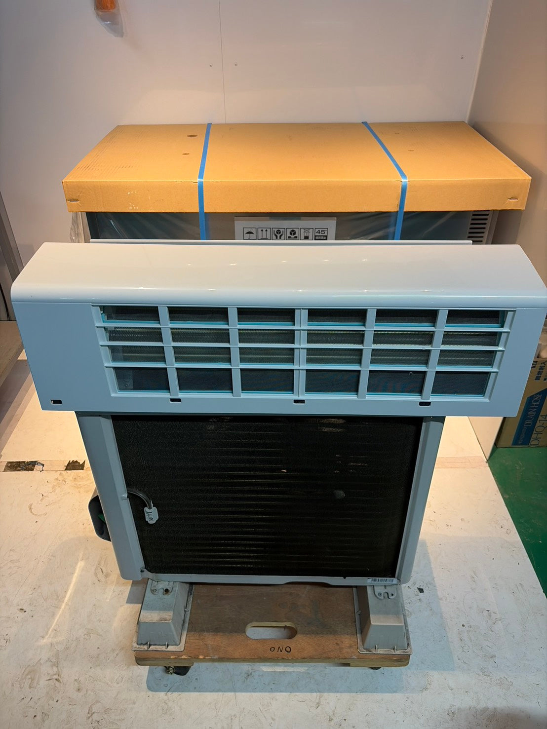 611　TOSHIBA　2020年製　6～8畳用　RAS-G221M　G-Mシリーズ