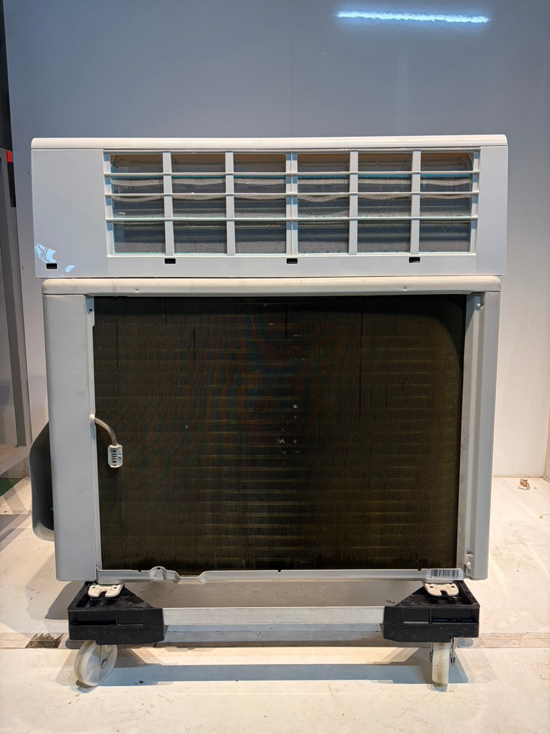 616　TOSHIBA　2021年製　14～16畳用　分解洗浄済み　RAS-H401M　H-Mシリーズ