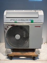 617　TOSHIBA　2017年製　8～10畳用　分解洗浄済み　RAS-C255RT　大清快シリーズ・8畳クラス
