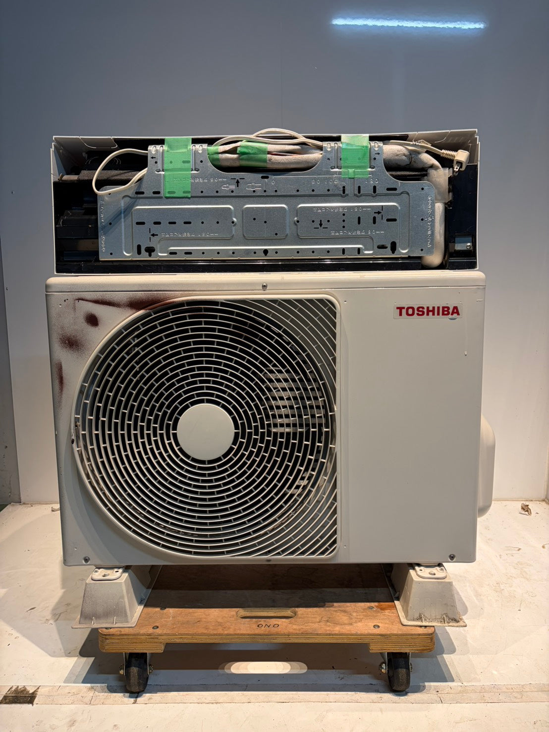 617　TOSHIBA　2017年製　8～10畳用　分解洗浄済み　RAS-C255RT　大清快シリーズ・8畳クラス