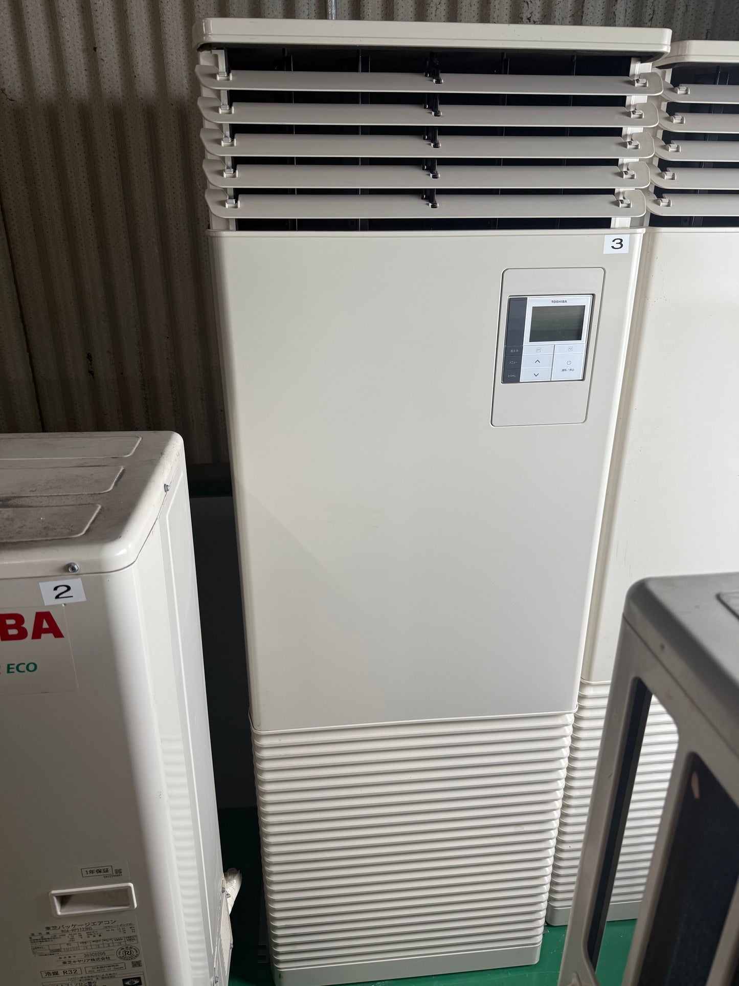 C　TOSHIBA　床置きエアコン　4馬力