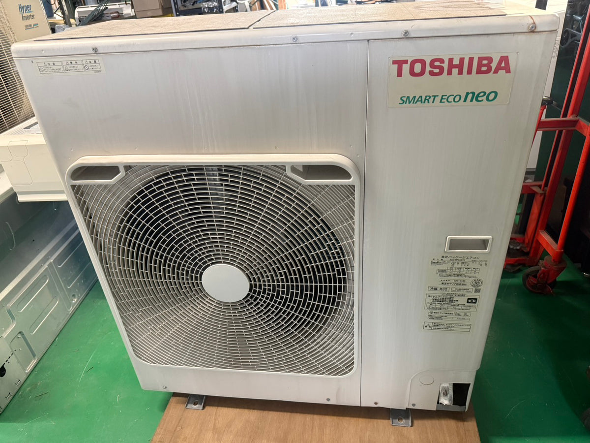 DD　TOSHIBA　天カセツインエアコン　2021年製　パネル白も在庫あり