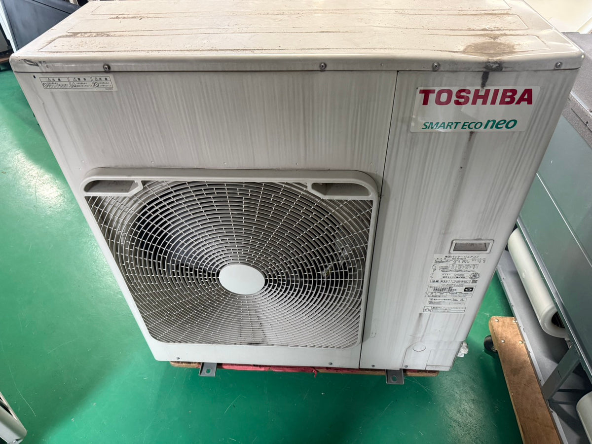 EE　TOSHIBA　ビルトインエアコン　2021年製　6馬力相当