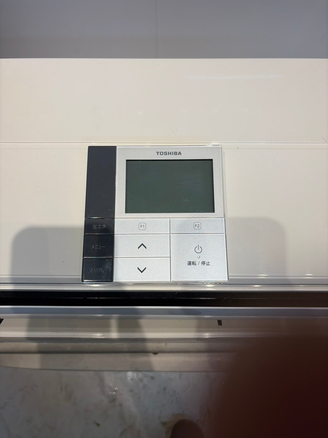 EEE　壁掛けエアコン　2012年製　3馬力相当　分解洗浄済　AIK-AD805H
