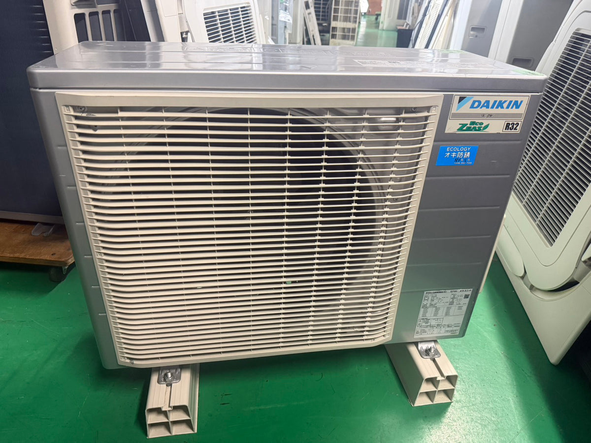 HH　DAIKIN　天カセシングルエアコン　2024年製　2.5馬力相当